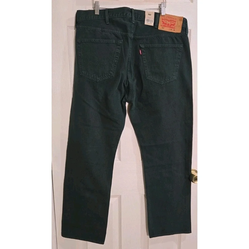 Levi's 501 Mens Jeans 38x30 Sits at Waist Relaxed Thigh Straight Leg GREEN